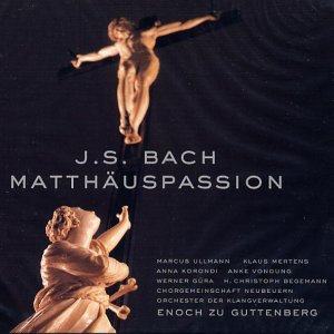 CD cover for J.S. Bach's Matthäuspassion, featuring golden statues against a dark background.