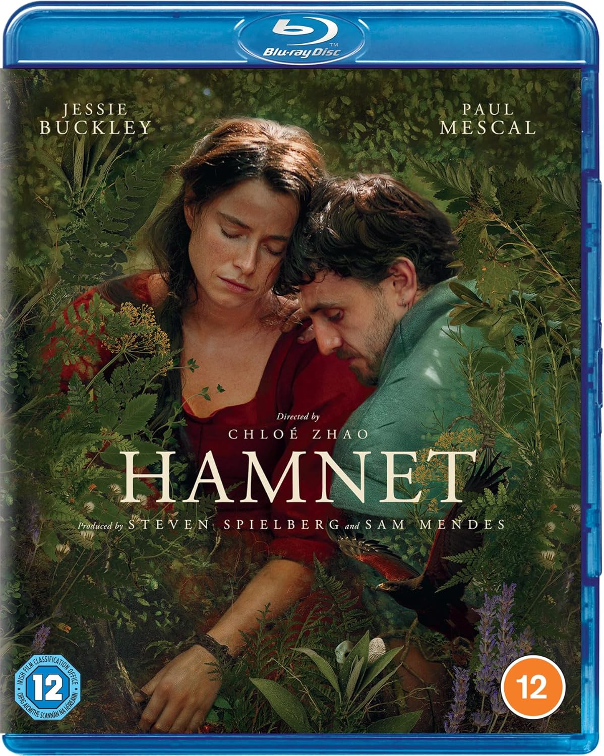 “Hamnet” Blu-ray cover featuring a couple embraced in a field.