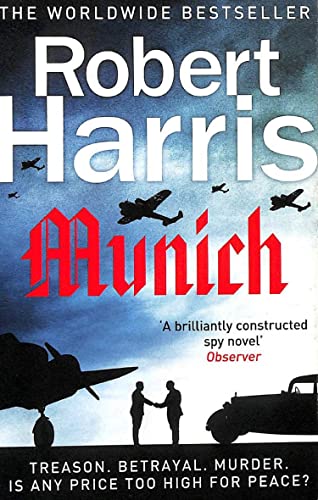 Book cover for “Munich” by Robert Harris, featuring planes and silhouettes.