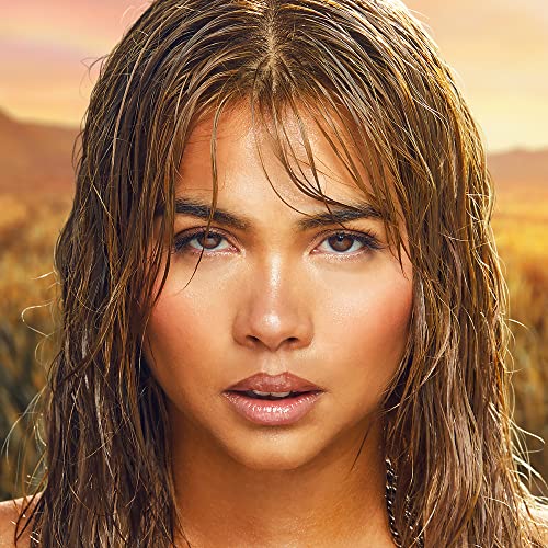 Hayley Kiyoko’s portrait for the “PANORAMA” CD album cover.