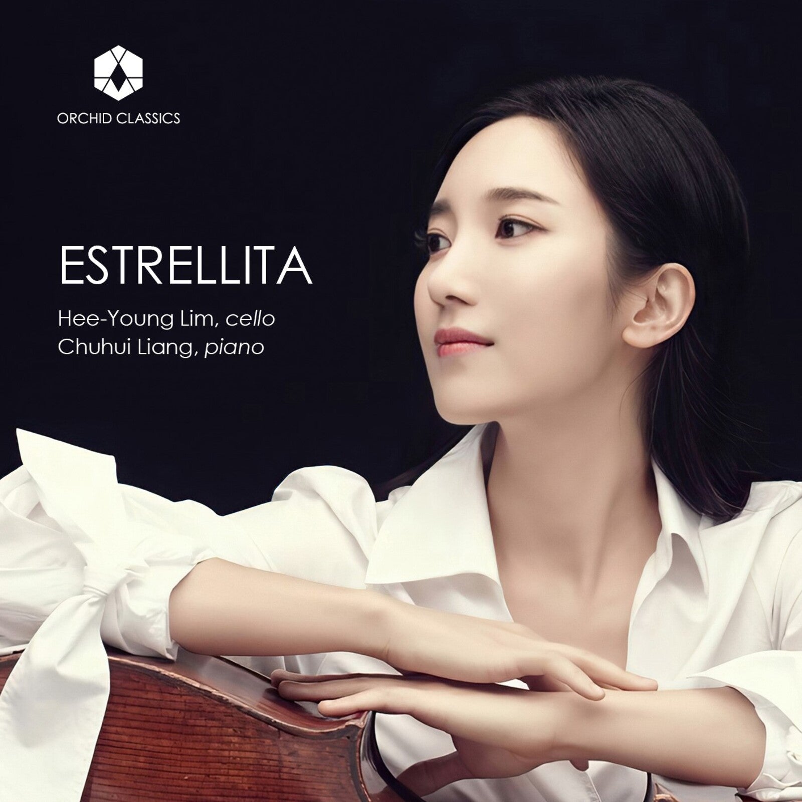 CD cover featuring cellist Hee-Young Lim in profile, with text "Estrellita".