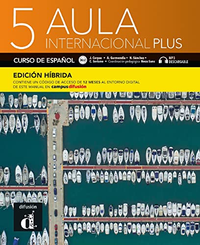 Spanish textbook cover with a harbor full of small boats.