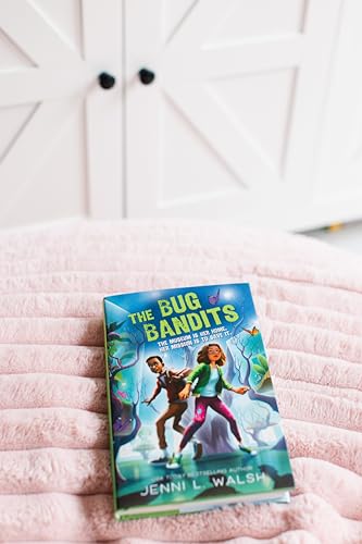 Book cover depicting two children and glowing insects, resting on a pink blanket.