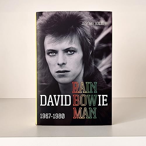 Book cover featuring a black and white portrait of David Bowie, 1967-1980.