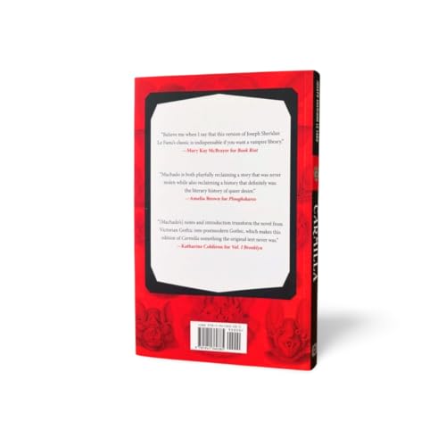 Back cover of Carmilla book with red background, bat illustrations, and three review quotes.