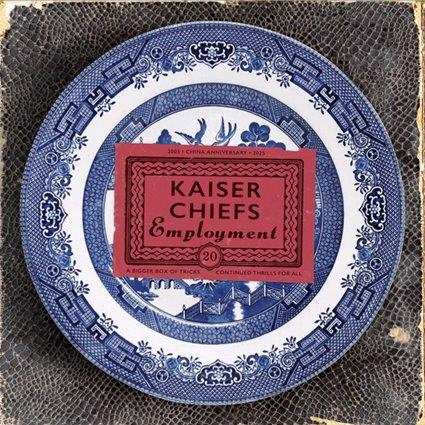 Blue and white willow pattern plate with a red Kaiser Chiefs Employment label overlay.
