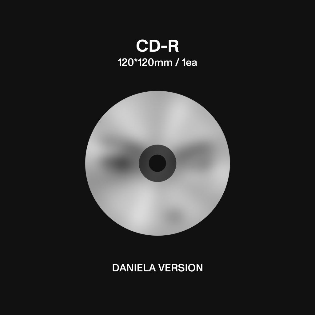 KATSEYE - WILD (Daniela Ver.) [CD]