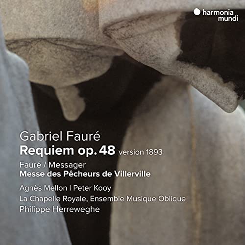 CD cover for Faure’s Requiem, version 1893, with blurred figures.