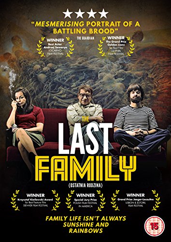 DVD cover for "The Last Family" featuring three people sitting on a red sofa.