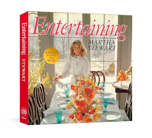 Book cover: "Entertaining" by Martha Stewart, featuring a dining table setting.