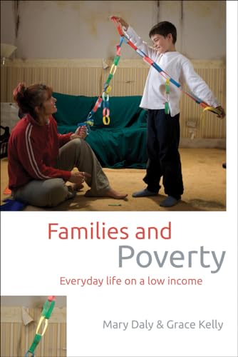 Book cover: mother and child playing with a colorful plastic chain.