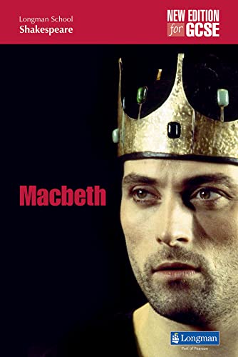 Book cover of "Macbeth" featuring a man wearing a golden crown.
