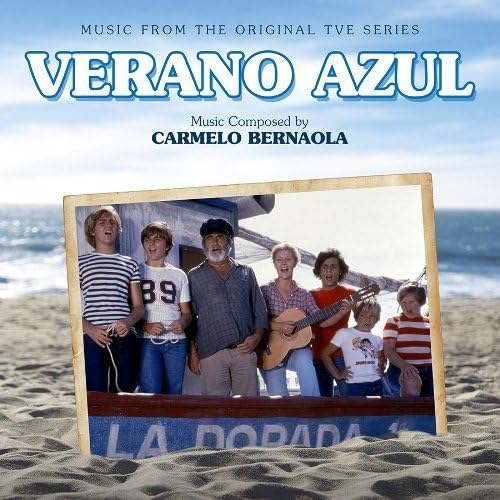 CD cover for “Verano Azul” soundtrack featuring a beach scene and cast photo.