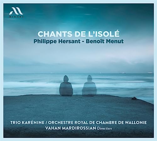 CD cover with blurred figures on a beach, titled "Chants De L'isole".
