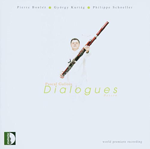 CD cover: Bassoonist Pascal Gallois holding an instrument, light blue background.