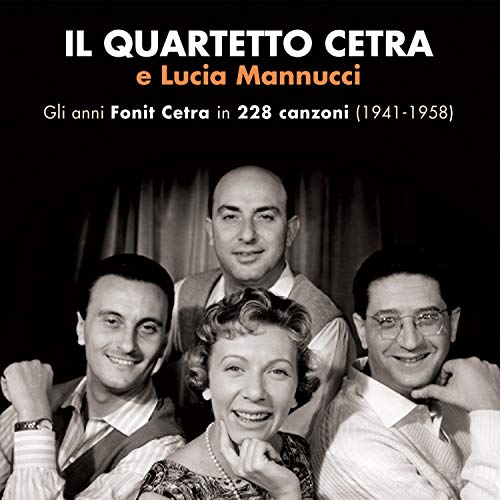 Black and white photo of Quartetto Cetra and Lucia Mannucci, smiling.