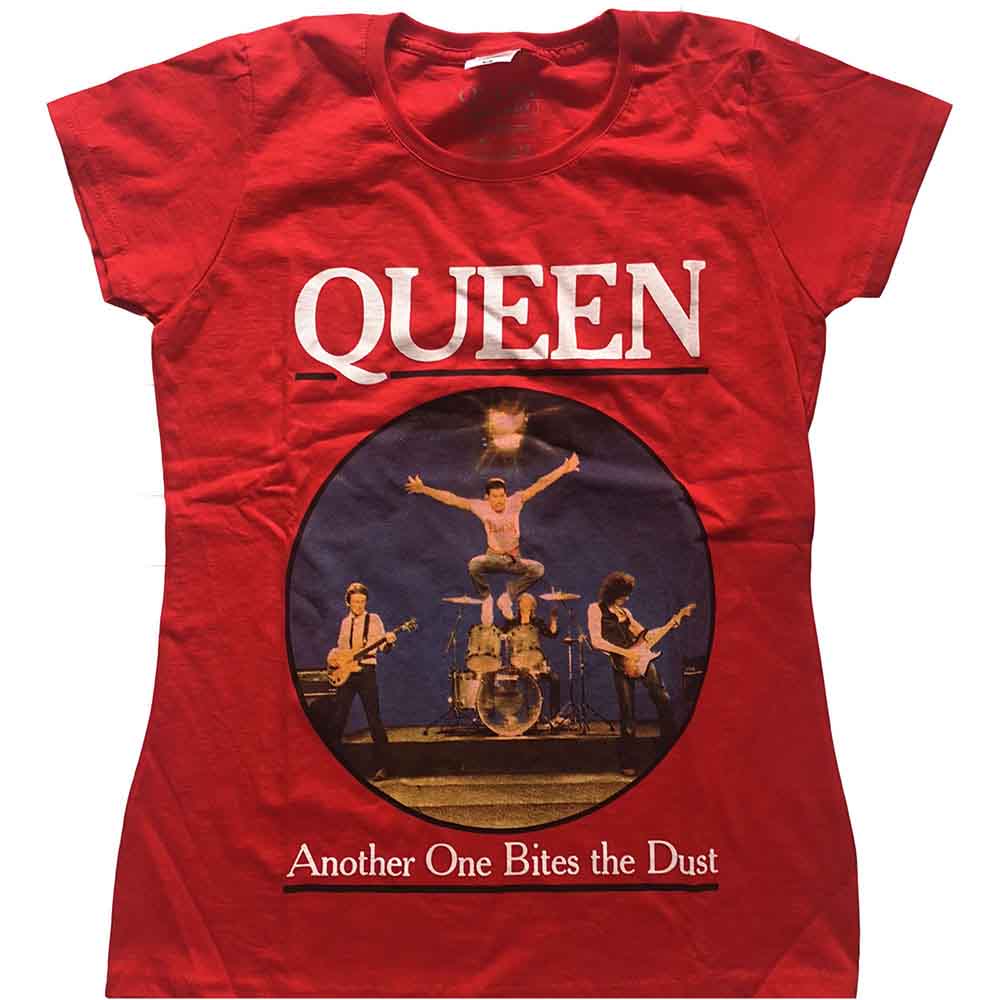 Black t-shirt with "Queen" and "One Bites The Dust" text, size XX-Large.