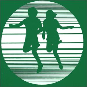 Green circle with silhouettes of two students in running poses.