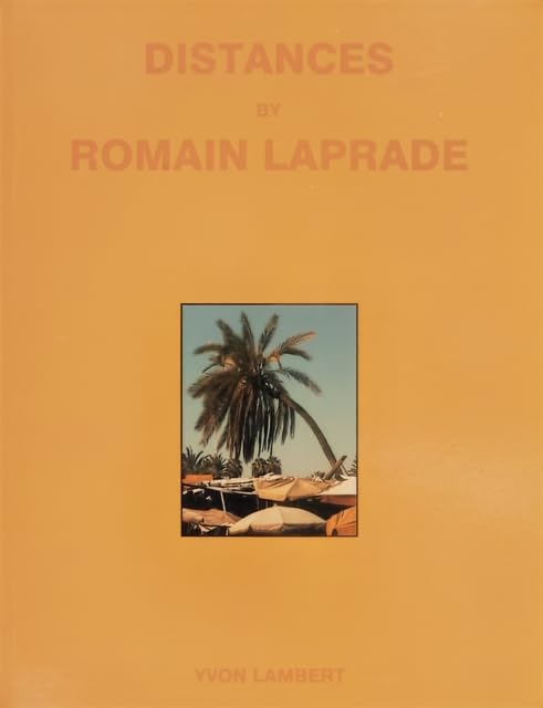 Book cover: "Distances" by Romain Laprade, featuring a beach scene.