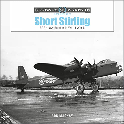 Black and white photo of a Short Stirling RAF heavy bomber aircraft.