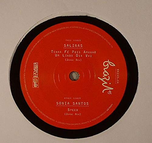 Red vinyl record label with Portuguese text: “Salinas - Tenha Fe”.
