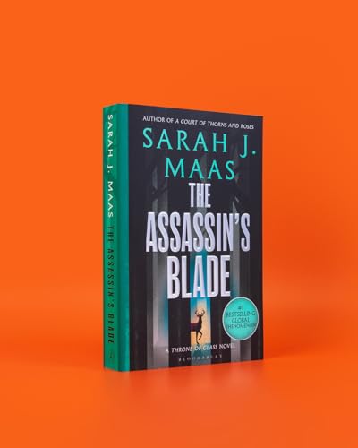 Book cover for "The Assassin’s Blade" by Sarah J. Maas, teal and gray.