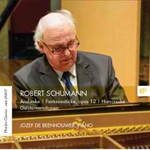 Jozef De Beenhouwer at a piano, album cover for Robert Schumann’s music.