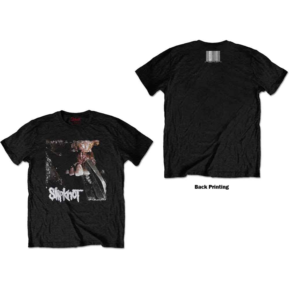 A man wearing a black Slipknot t-shirt with a graphic of pliers pulling a tooth.