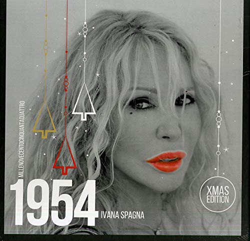 Black and white portrait of Ivana Spagna with red Christmas decorations.