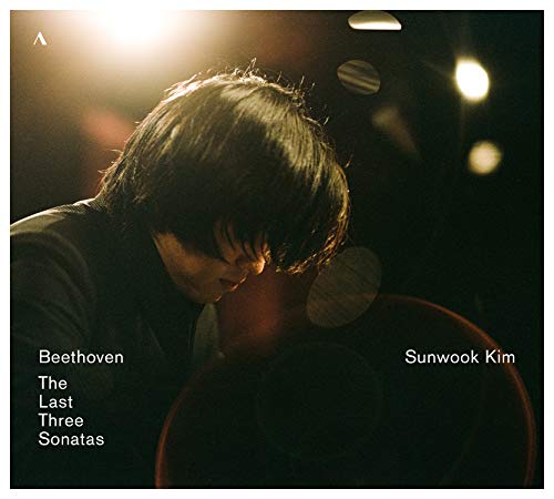 Pianist Sunwook Kim in profile, album cover for Beethoven’s last sonatas.