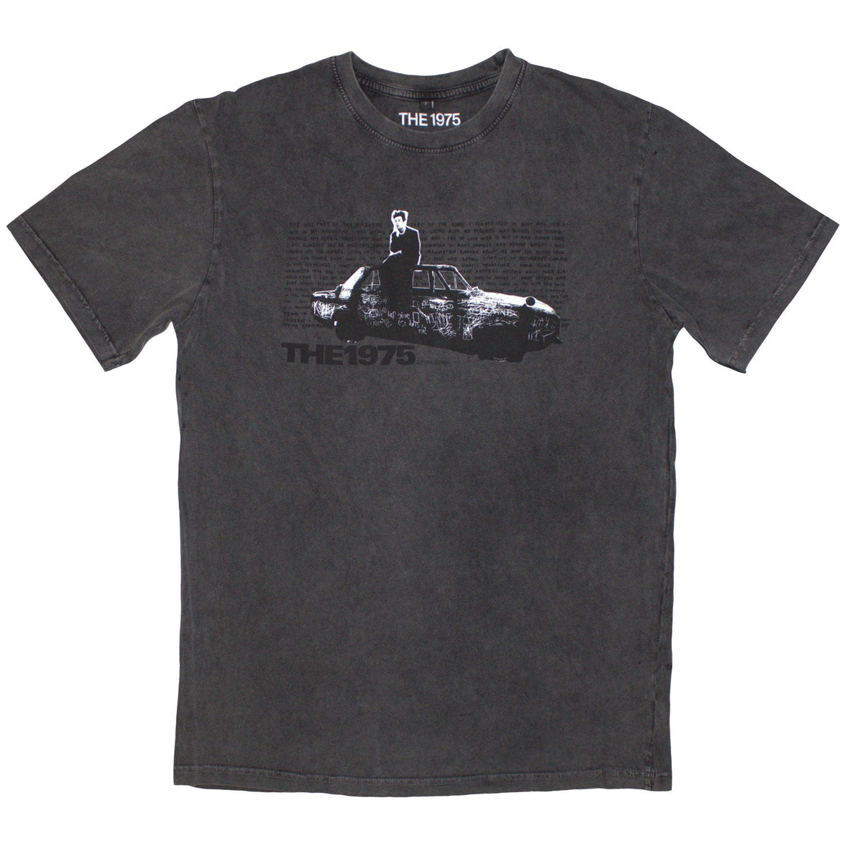 Stone wash t-shirt with a photo of a car, size X-Large.
