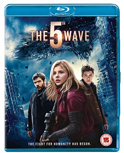 Blu-ray cover for "The 5th Wave" featuring young adults and a spaceship.