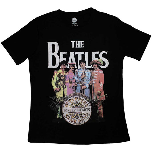 Ladies' XX-Large t-shirt featuring The Beatles' Sgt. Pepper album cover artwork.
