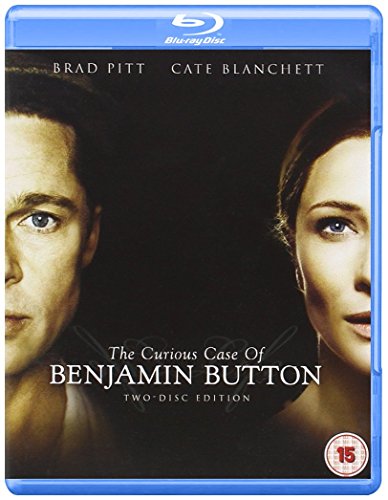 Blu-ray cover for "The Curious Case of Benjamin Button" featuring Brad Pitt and Cate Blanchett.