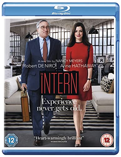 “The Intern” Blu-ray cover featuring Robert De Niro and Anne Hathaway.