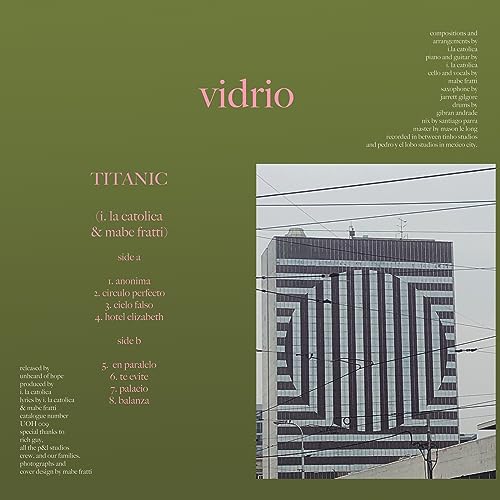 Titanic "Vidrio" vinyl record cover with a modern building image.