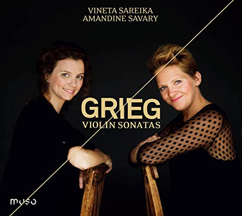 CD cover featuring portraits of two women and the name "Grieg.