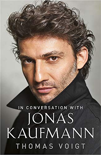 Book cover featuring a portrait of opera singer Jonas Kaufmann.