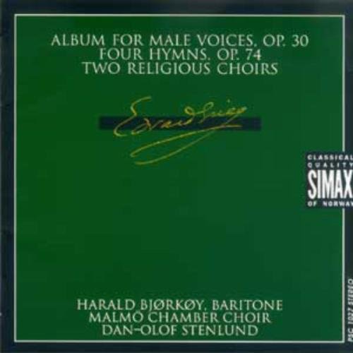 "CD cover with green background, white text, and yellow signature, featuring classical music details."