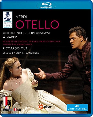 Blue-ray case cover featuring a man holding a woman's hand, opera scene.